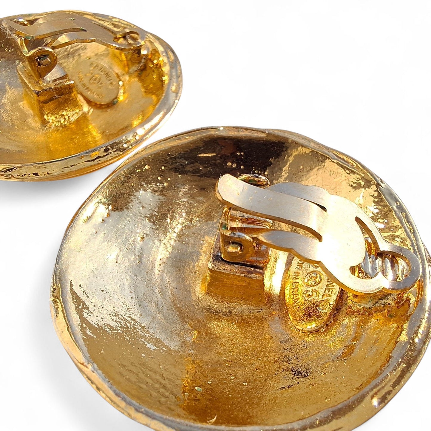 1980s Vintage Chanel Gold Plated CC Logo Earrings