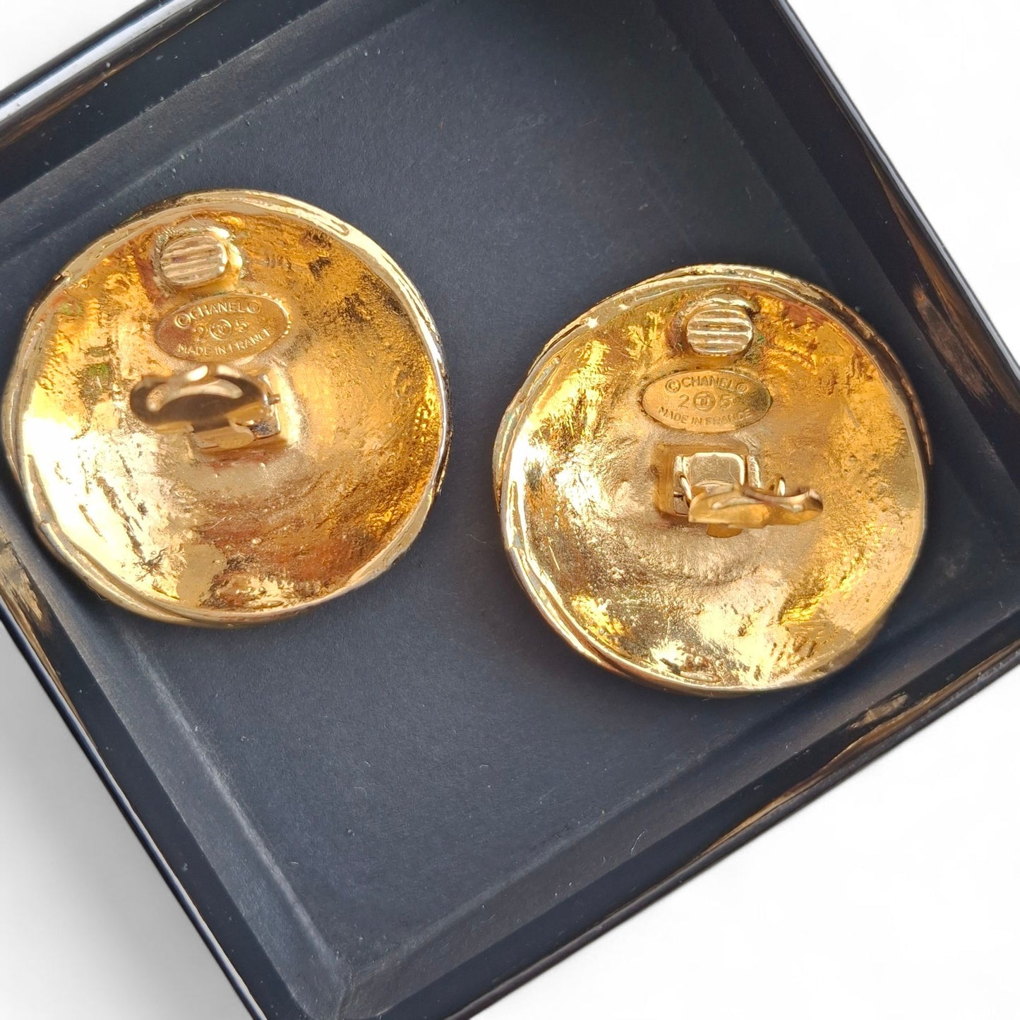 1980s Vintage Chanel Gold Plated CC Logo Earrings