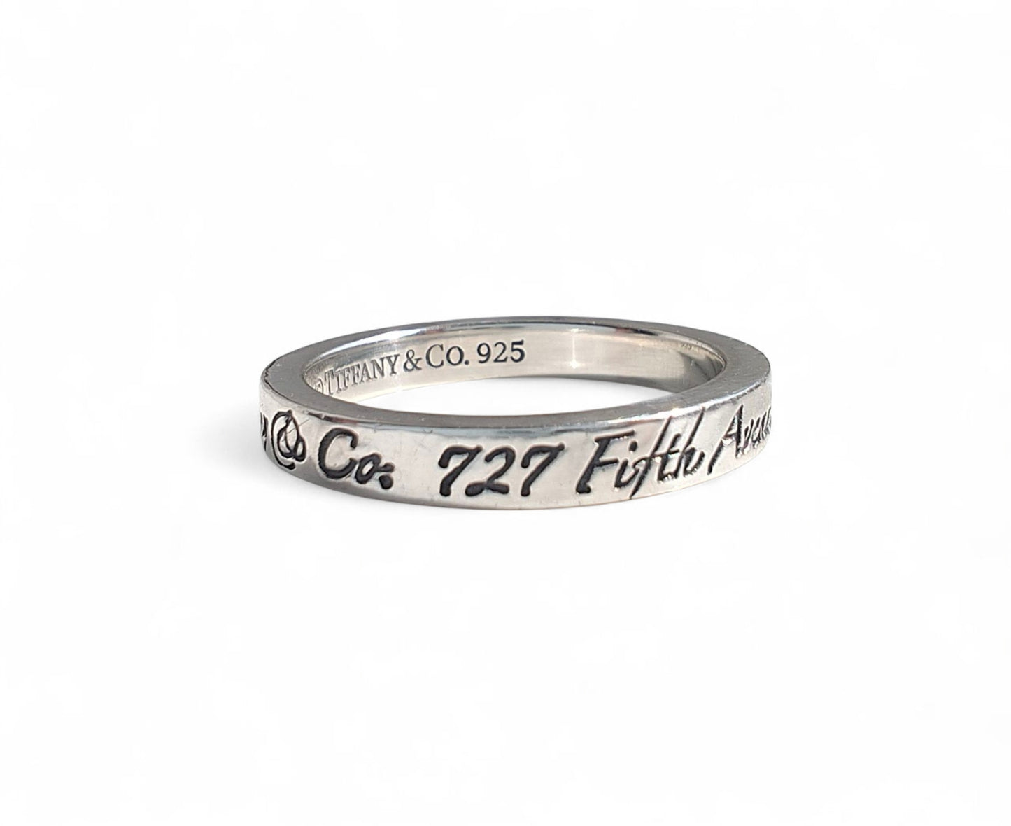 Preloved Vintage Tiffany & Co 5th Avenue New York Silver Script Band Ring