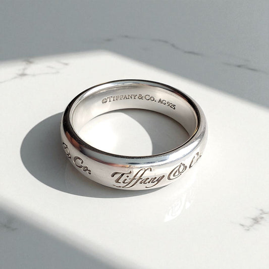 Preloved Vintage Tiffany & Co New York Notes Script Silver Ring