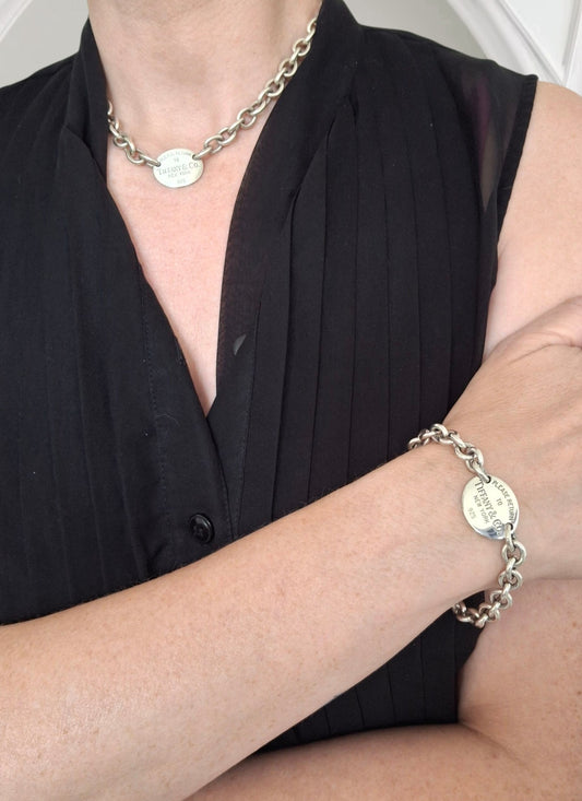 A Tiffany & Co Preloved Vintage Oval Tag Return to Tiffany New York Bracelet