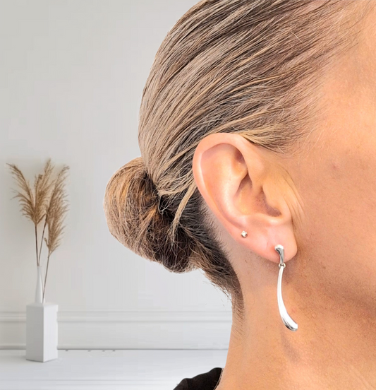 Vintage Elsa Peretti Teardrop Earrings in Sterling Silver