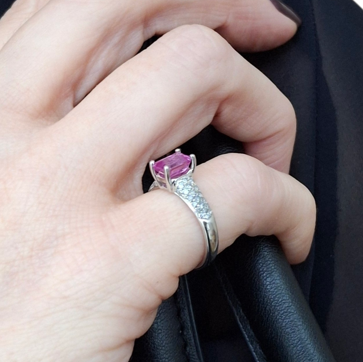 18k White Gold Pink Sapphire & Diamond Dress Ring
