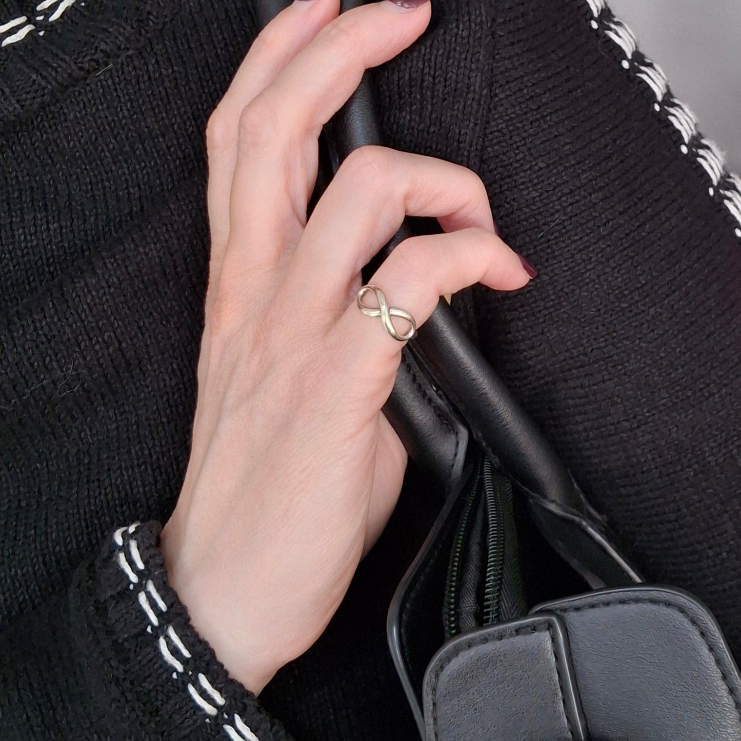 Tiffany & Co. Infinity Ring in Solid Sterling Siver