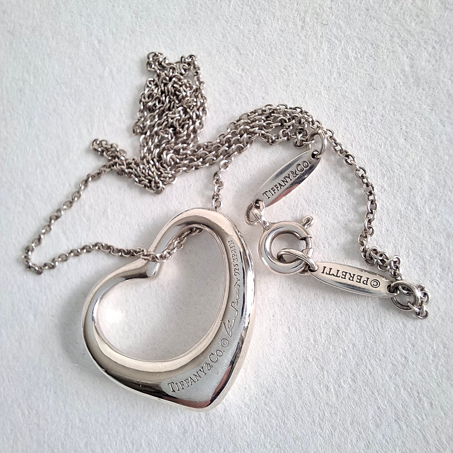 Tiffany & Co Elsa Peretti Design Open Heart Pendant Necklace in Sterling Silver