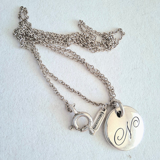 Tiffany & Co Notes Alphabet Letter N Disc Pendant Necklace in Sterling Silver