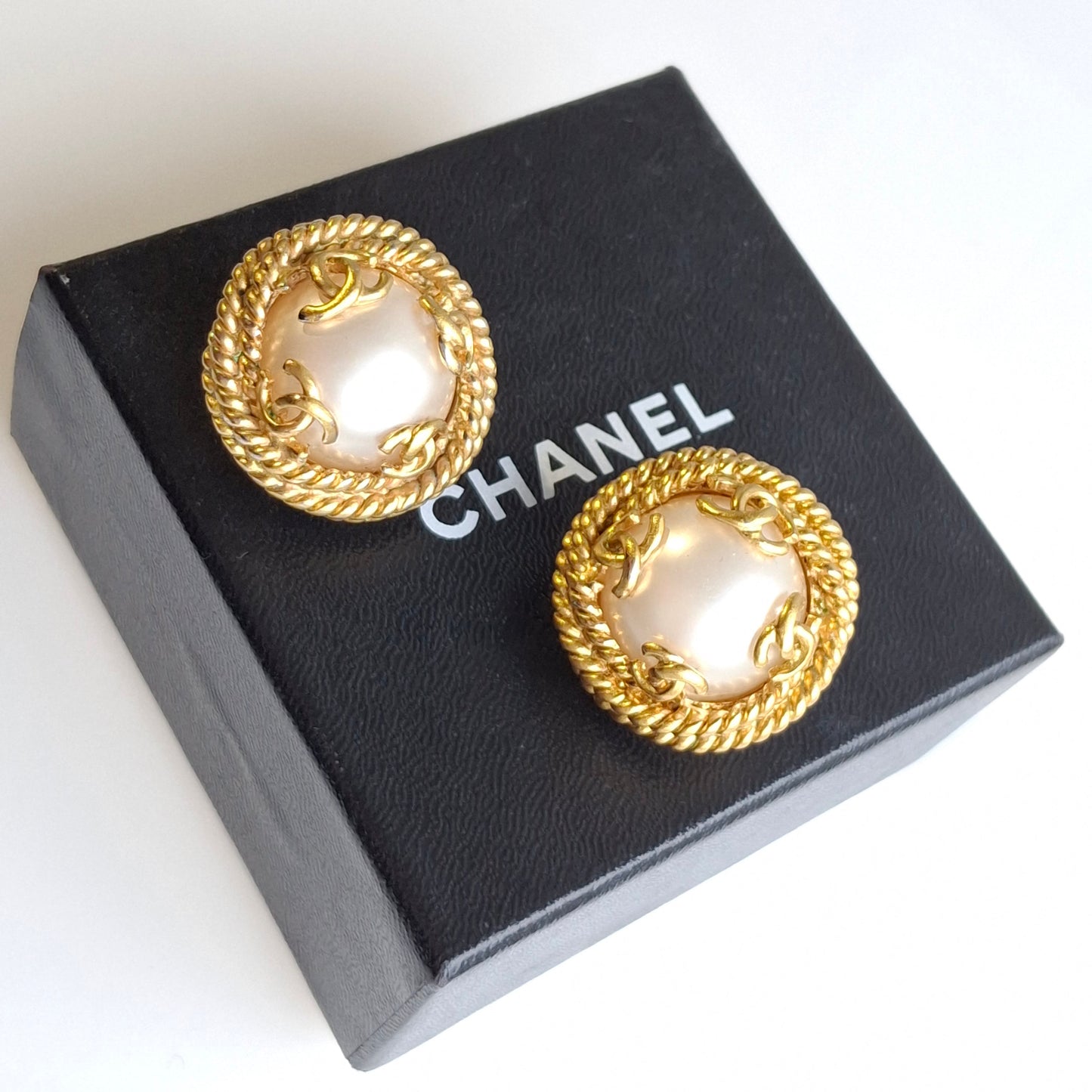 Vintage Chanel Pearl Earrings