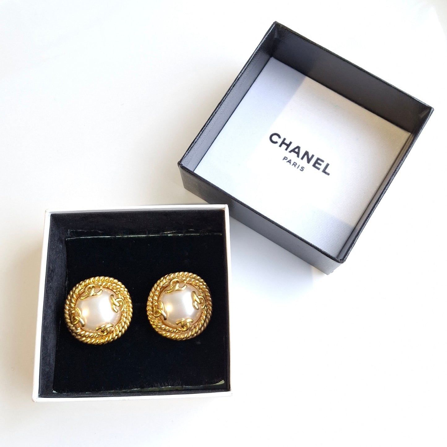 Vintage Chanel Pearl Earrings