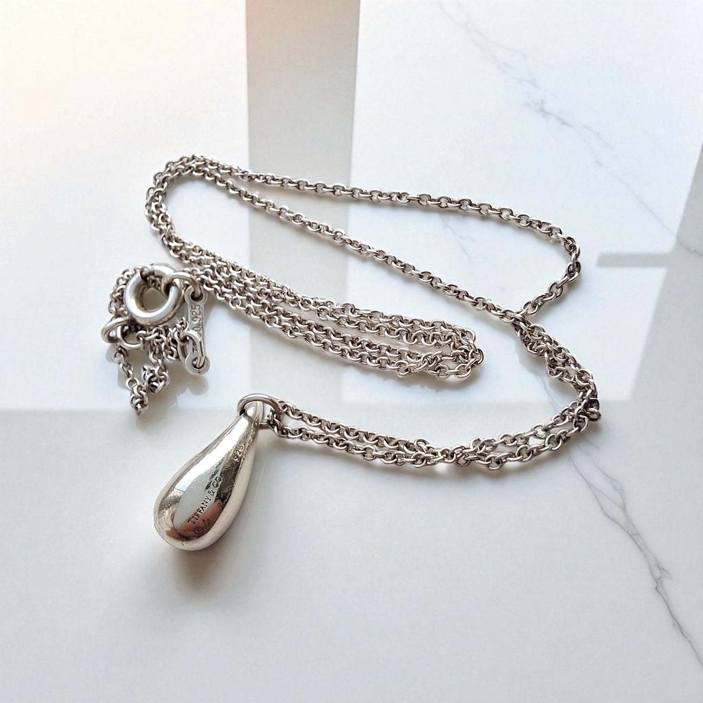 Tiffany & Co Teardrop Necklace by Elsa Peretti