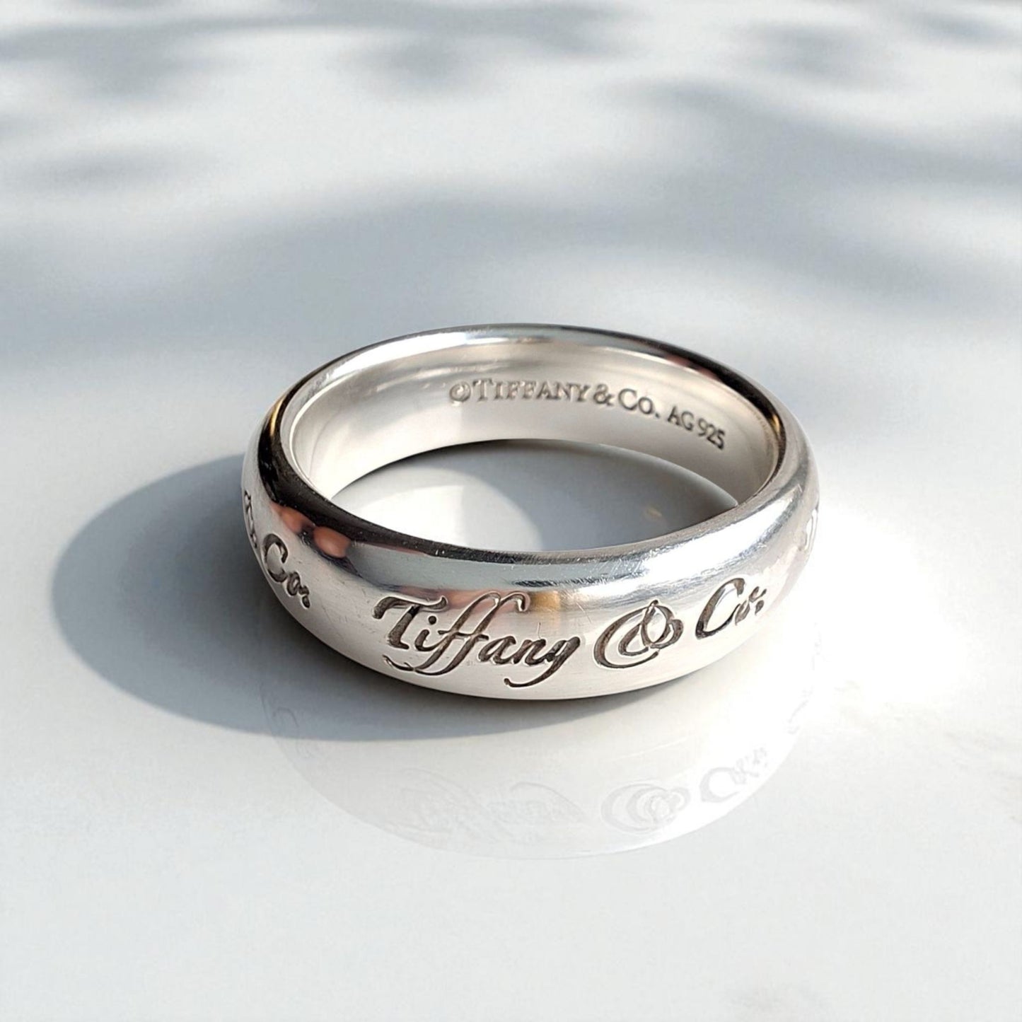 Preloved Vintage Tiffany & Co New York Notes Script Silver Ring
