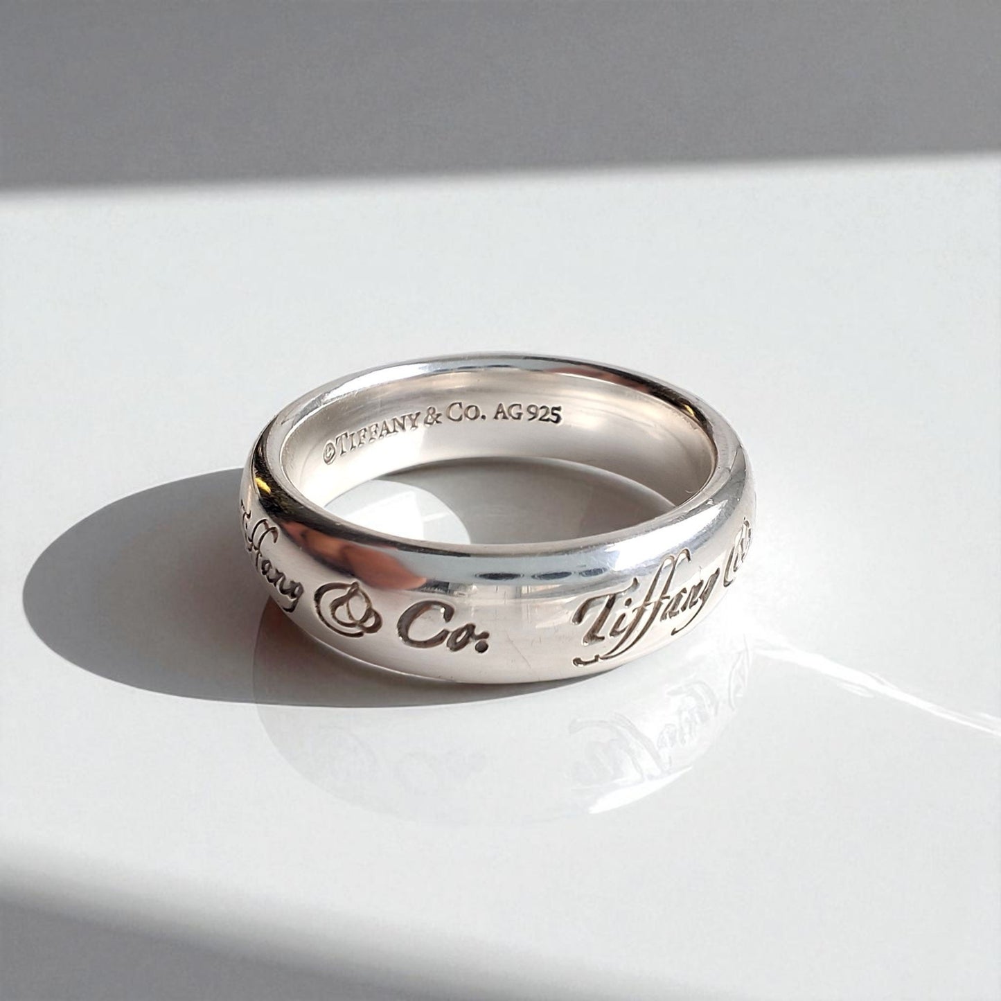 Preloved Vintage Tiffany & Co New York Notes Script Silver Ring