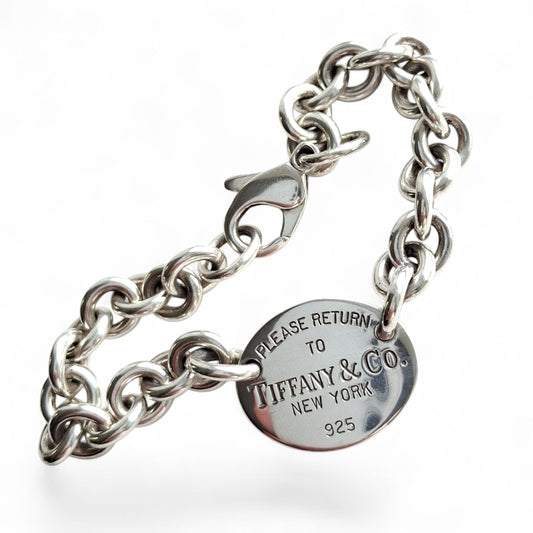 A Tiffany & Co Preloved Vintage Oval Tag Return to Tiffany New York Bracelet