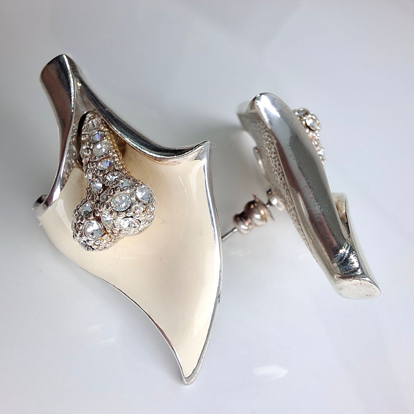 Vintage Vivienne Westwood Lily Bone Earrings