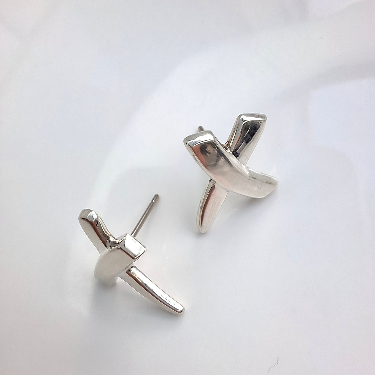 Vintage Tiffany & Co Paloma Picasso Graffiti X Earrings in Sterling Silver