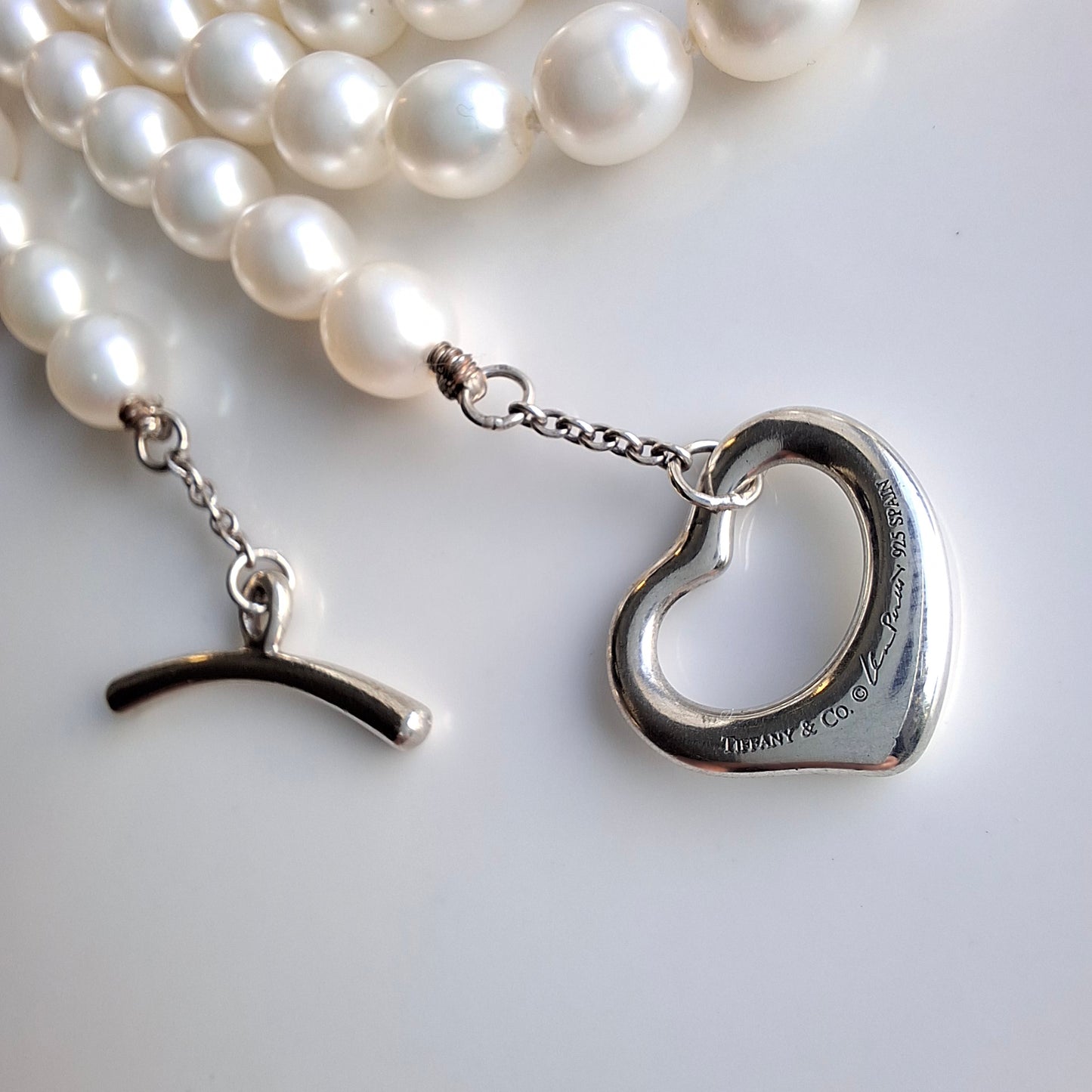 Elsa Peretti Tiffany & Co Open Heart Silver Toggle Freshwater Pearl Necklace