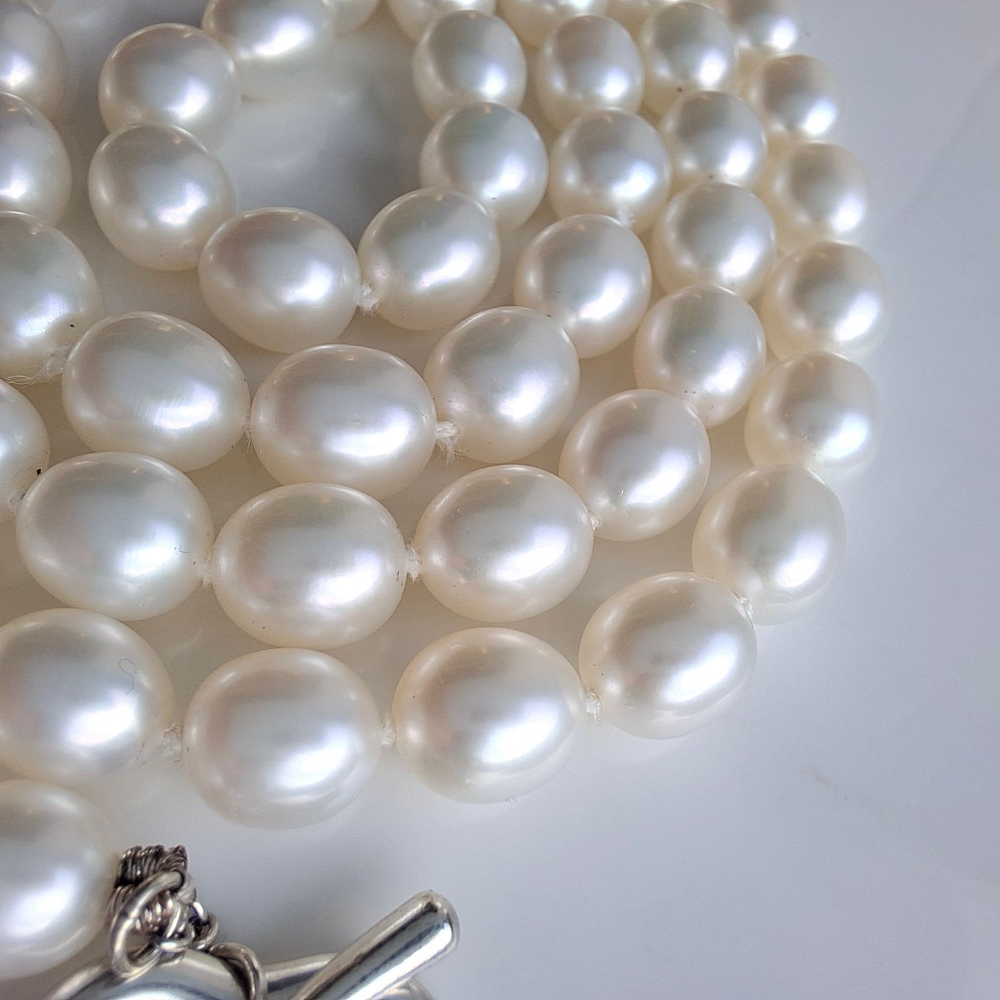 Elsa Peretti Tiffany & Co Open Heart Silver Toggle Freshwater Pearl Necklace