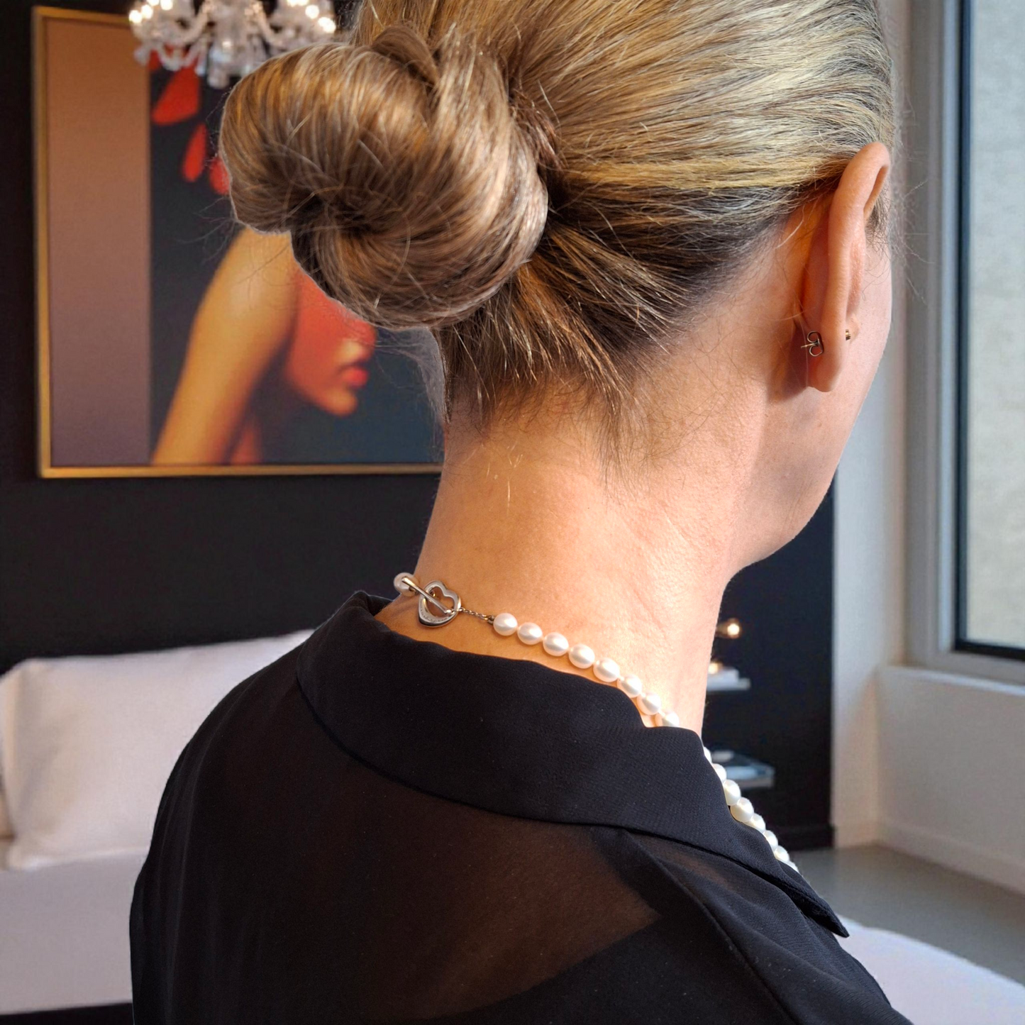 Elsa Peretti Tiffany & Co Open Heart Silver Toggle Freshwater Pearl Necklace