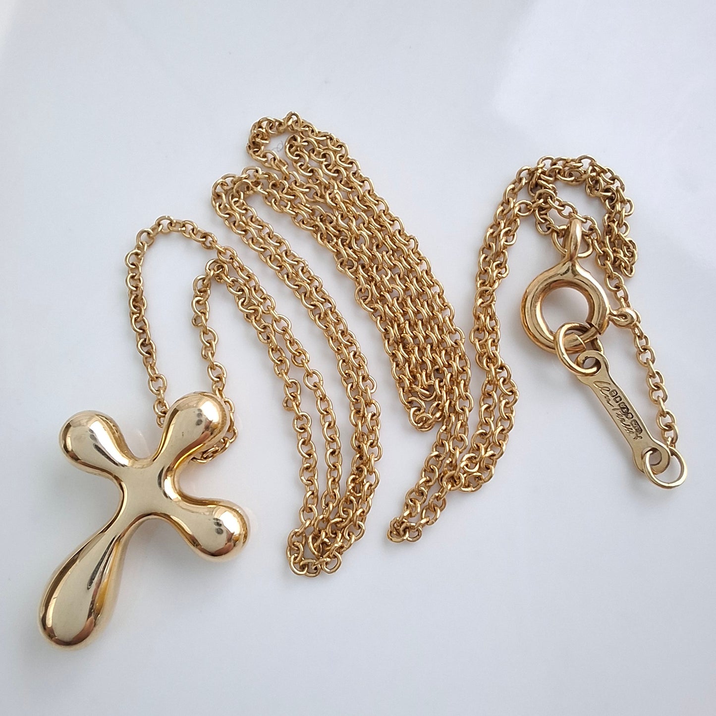 Vintage Elsa Peretti Tiffany & Co Hallmarked 18k Solid Gold Cross Pendant Necklace