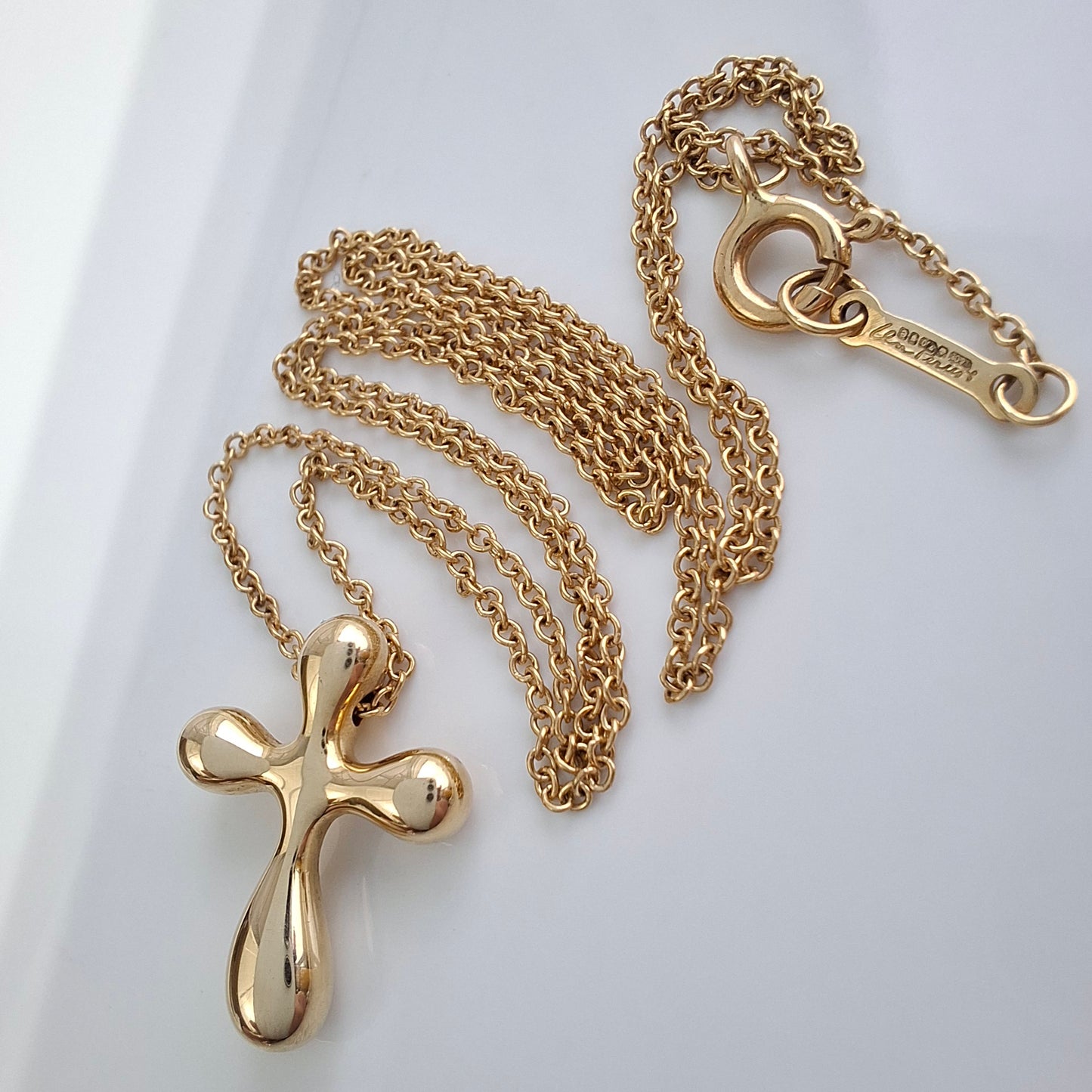 Vintage Elsa Peretti Tiffany & Co Hallmarked 18k Solid Gold Cross Pendant Necklace