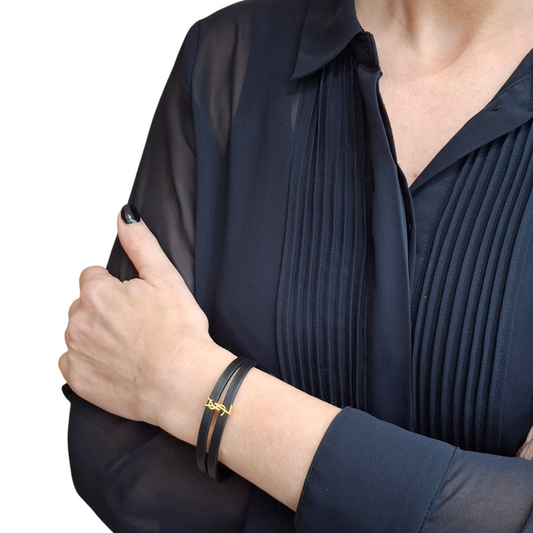 Yves Saint Laurent YSL Logo Cassandra Bracelet