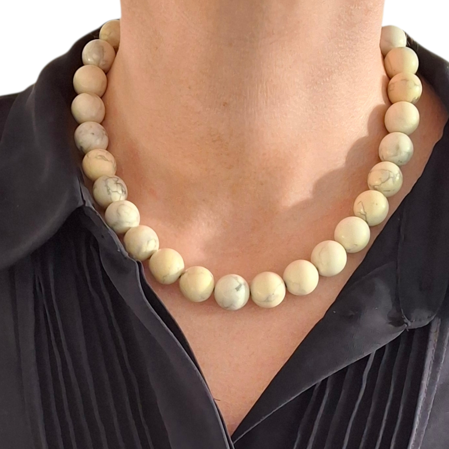 Vintage Tiffany & Co Howlite Necklace with Sterling Silver Toggle Clasp