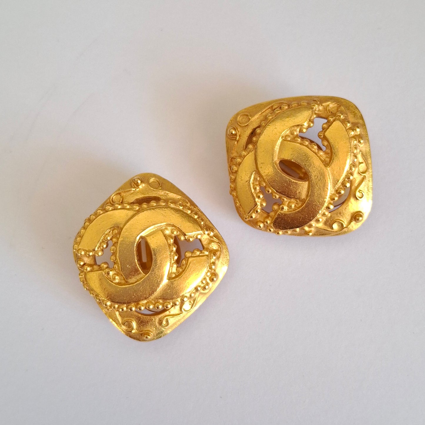 Vintage Chanel CC Logo Clip-on Earrings
