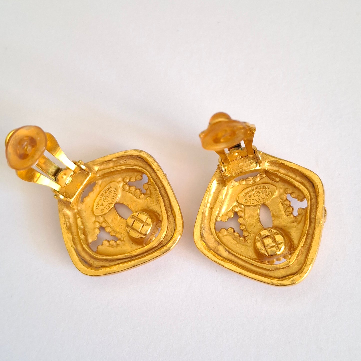 Vintage Chanel CC Logo Clip-on Earrings