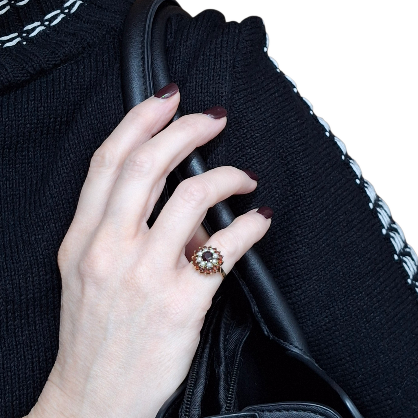 9ct Gold Garnet & Seed Pearl Cluster Ring