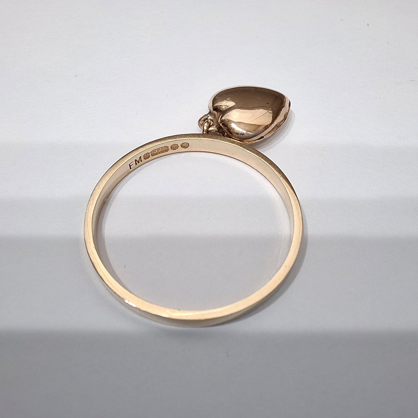 Vintage 9ct Gold Dangle Heart Charm Ring