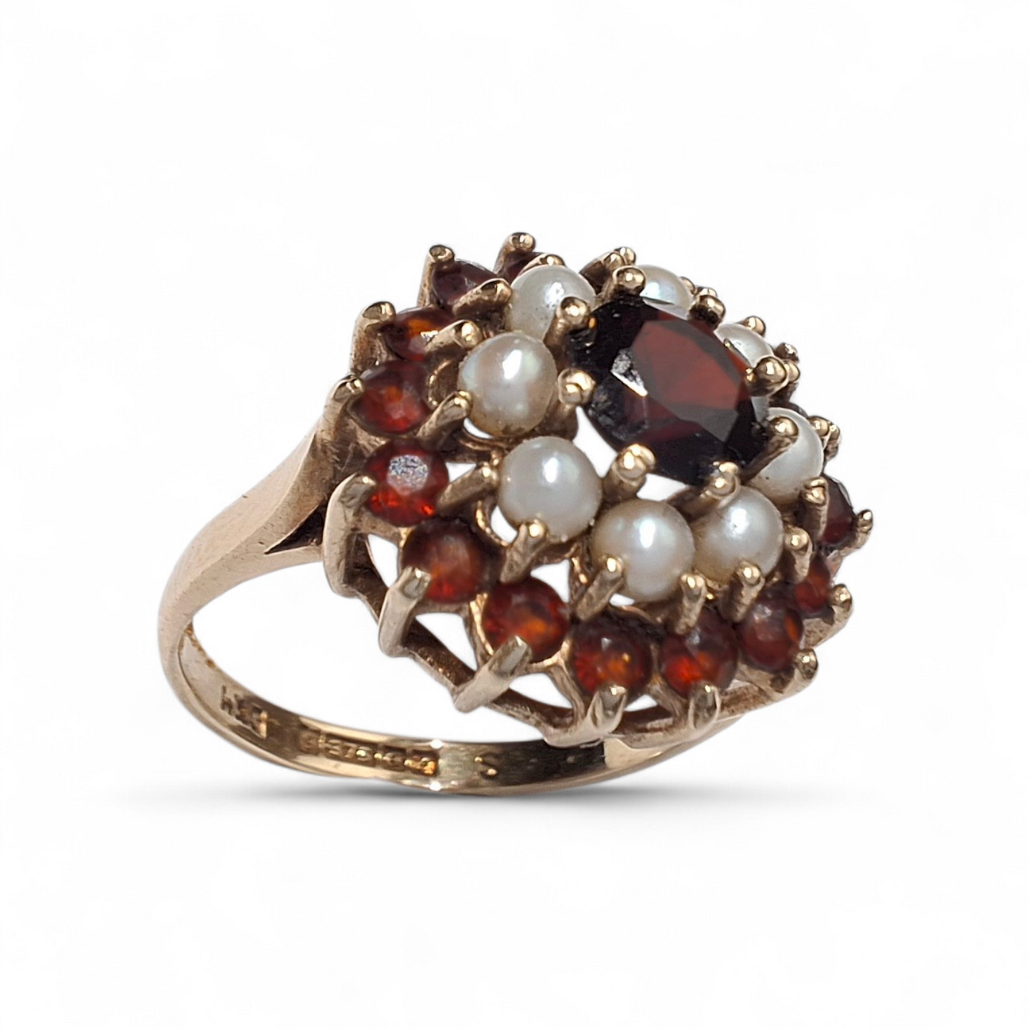 9ct Gold Garnet & Seed Pearl Cluster Ring
