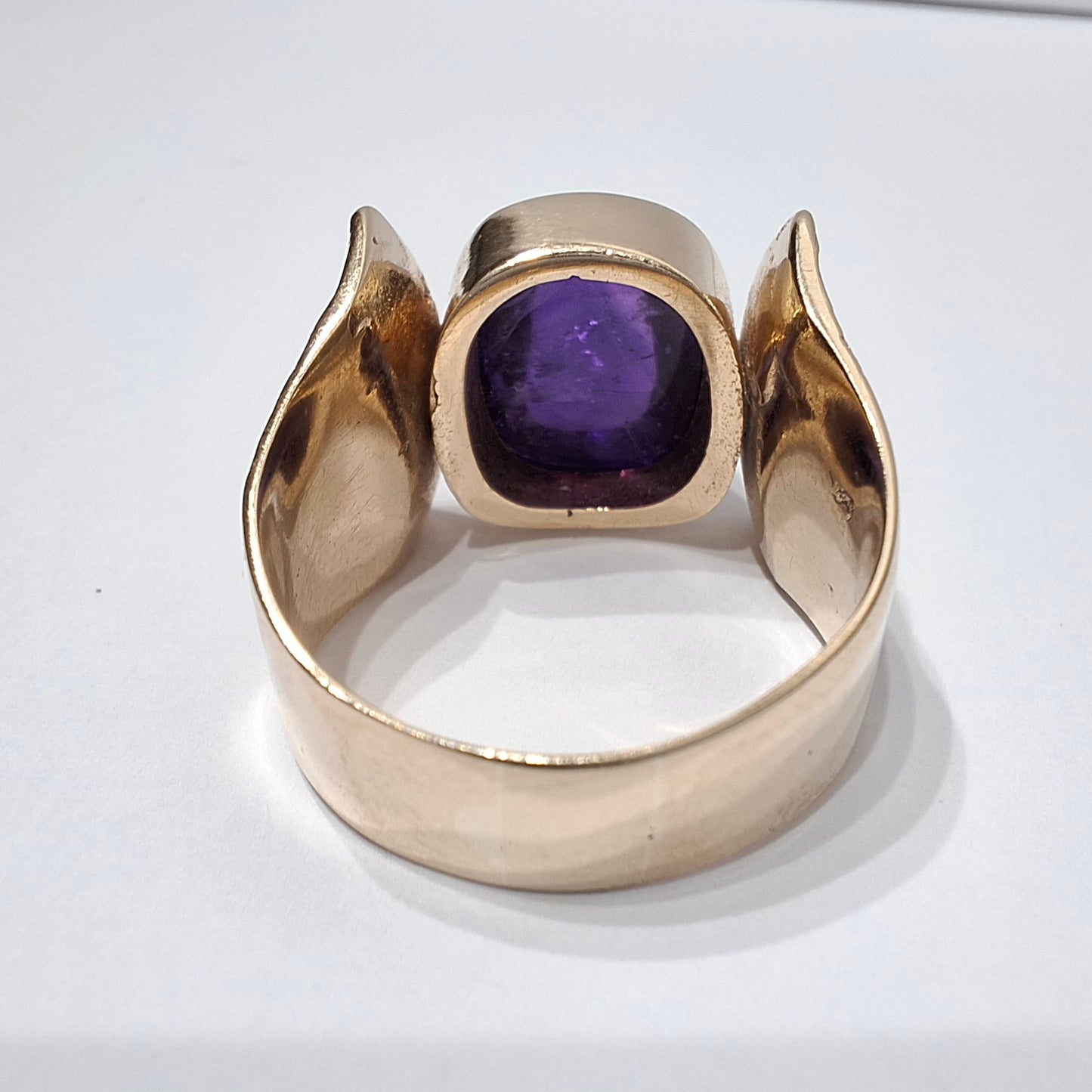 1960s Mid Century Modern Amethyst and Gold Statement Ring by Younger & Brill