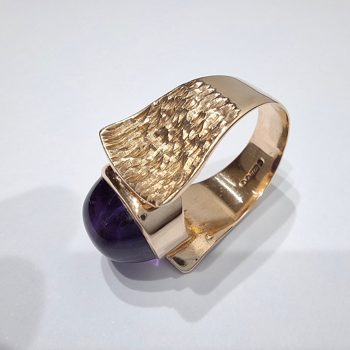 1960s Mid Century Modern Amethyst and Gold Statement Ring by Younger & Brill