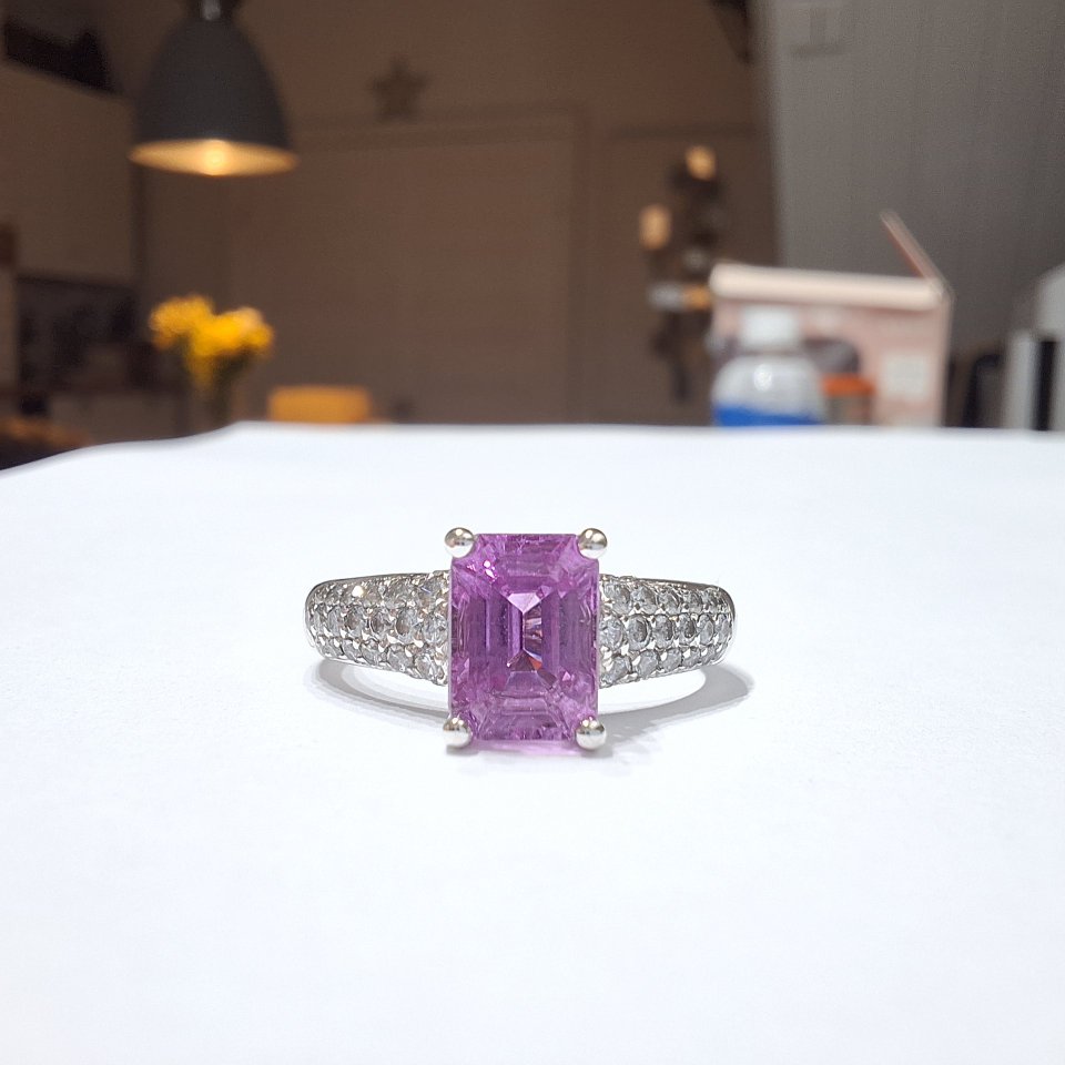 18k White Gold Pink Sapphire & Diamond Dress Ring