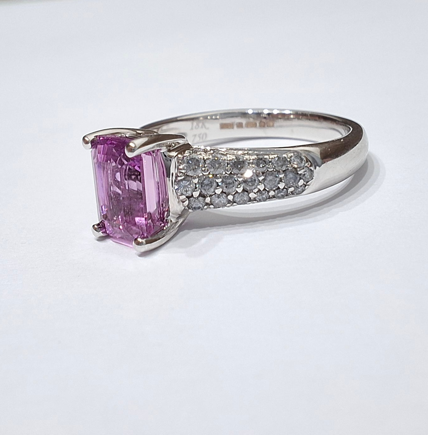 18k White Gold Pink Sapphire & Diamond Dress Ring