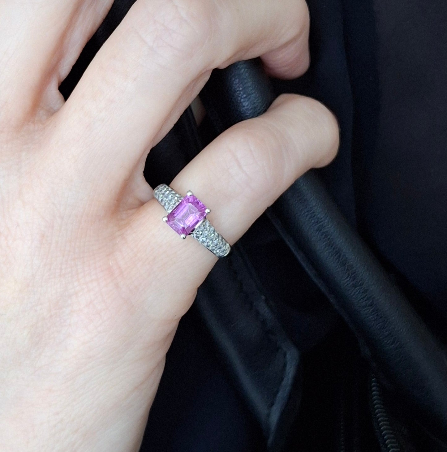 18k White Gold Pink Sapphire & Diamond Dress Ring