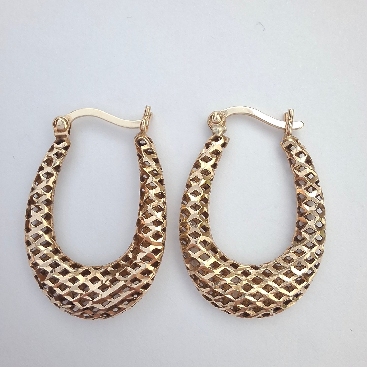Vintage 9ct Gold Filigree Hoop Earrings