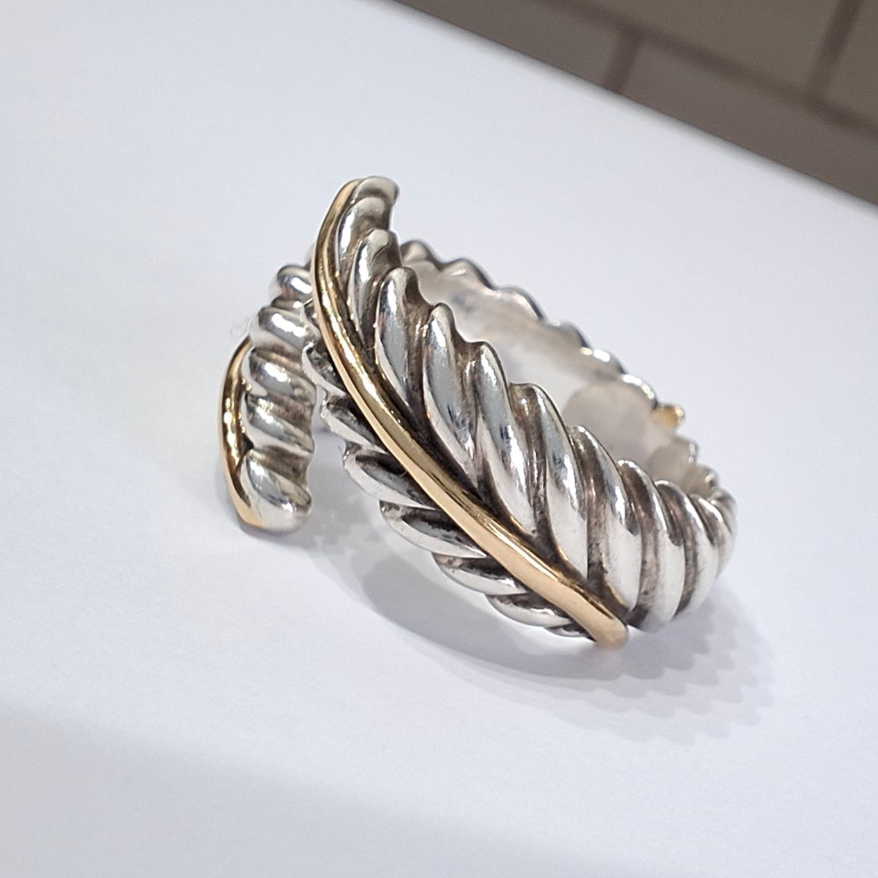 Vintage Tiffany & Co Feather Ring in 925 Sterling Silver and 18k Gold