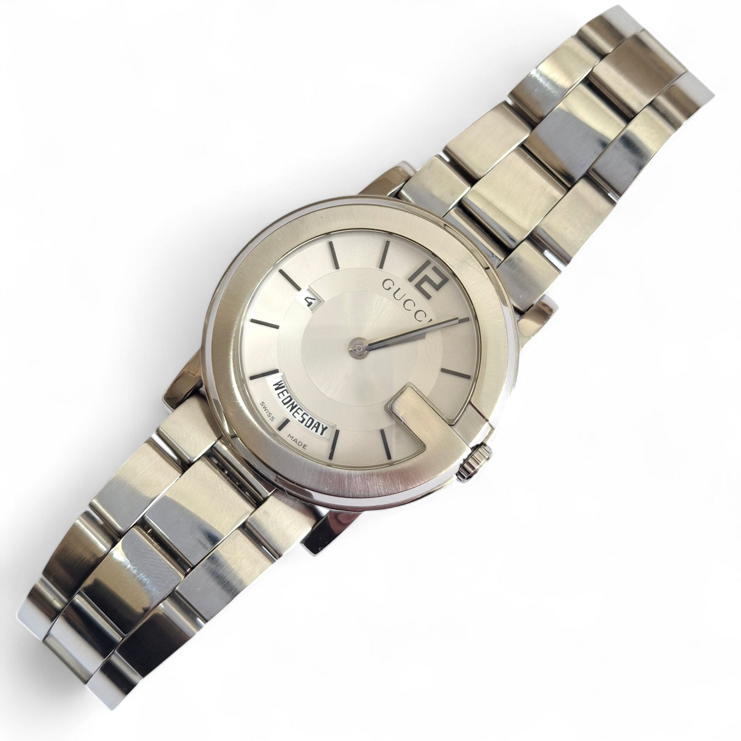 Gucci 41mm G Logo Swiss Made 101M Day / Date Watch