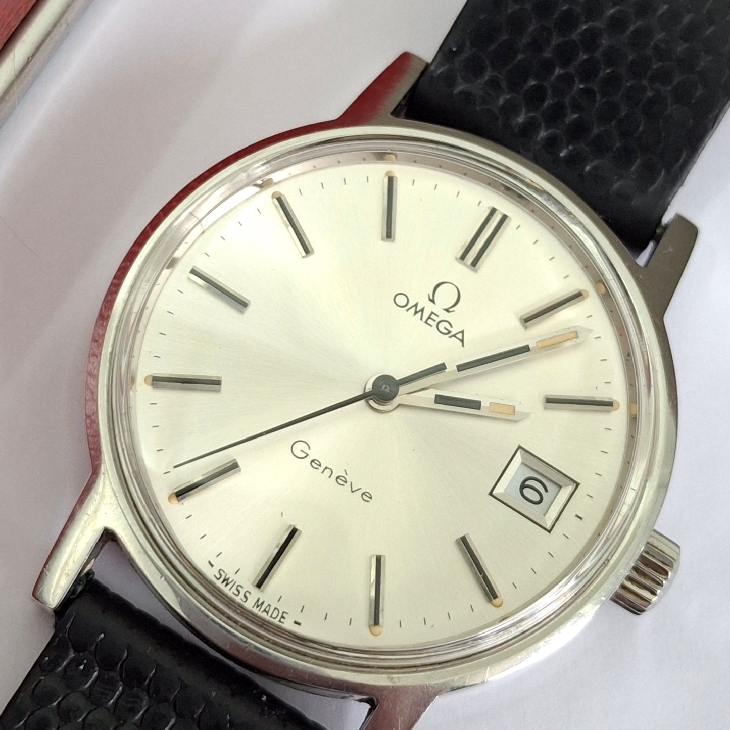 Vintage 1970s Omega Geneve Swiss Made Manual Wristwatch