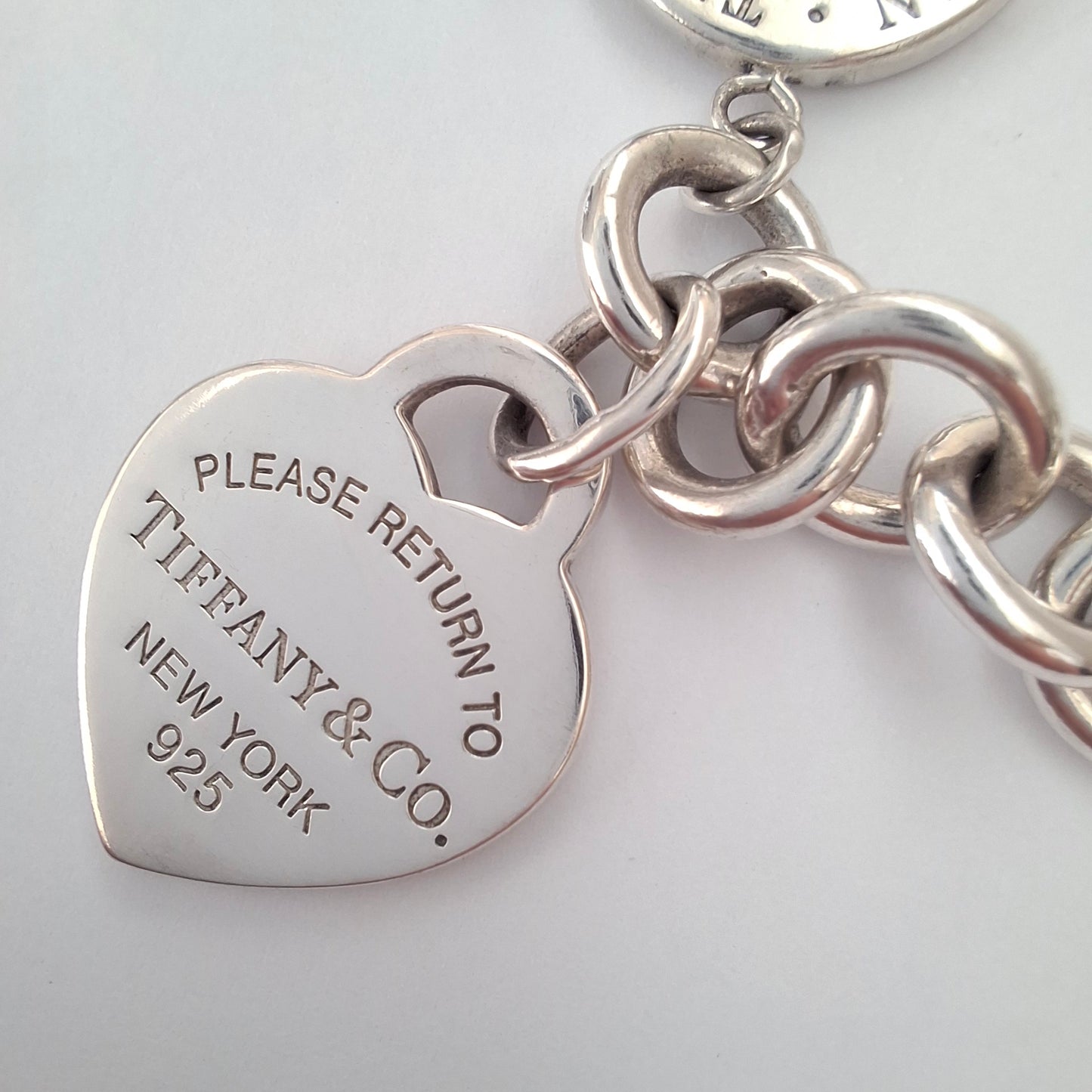 Tiffany & Co. Return to Tiffany Silver Heart Tag Toggle Bracelet