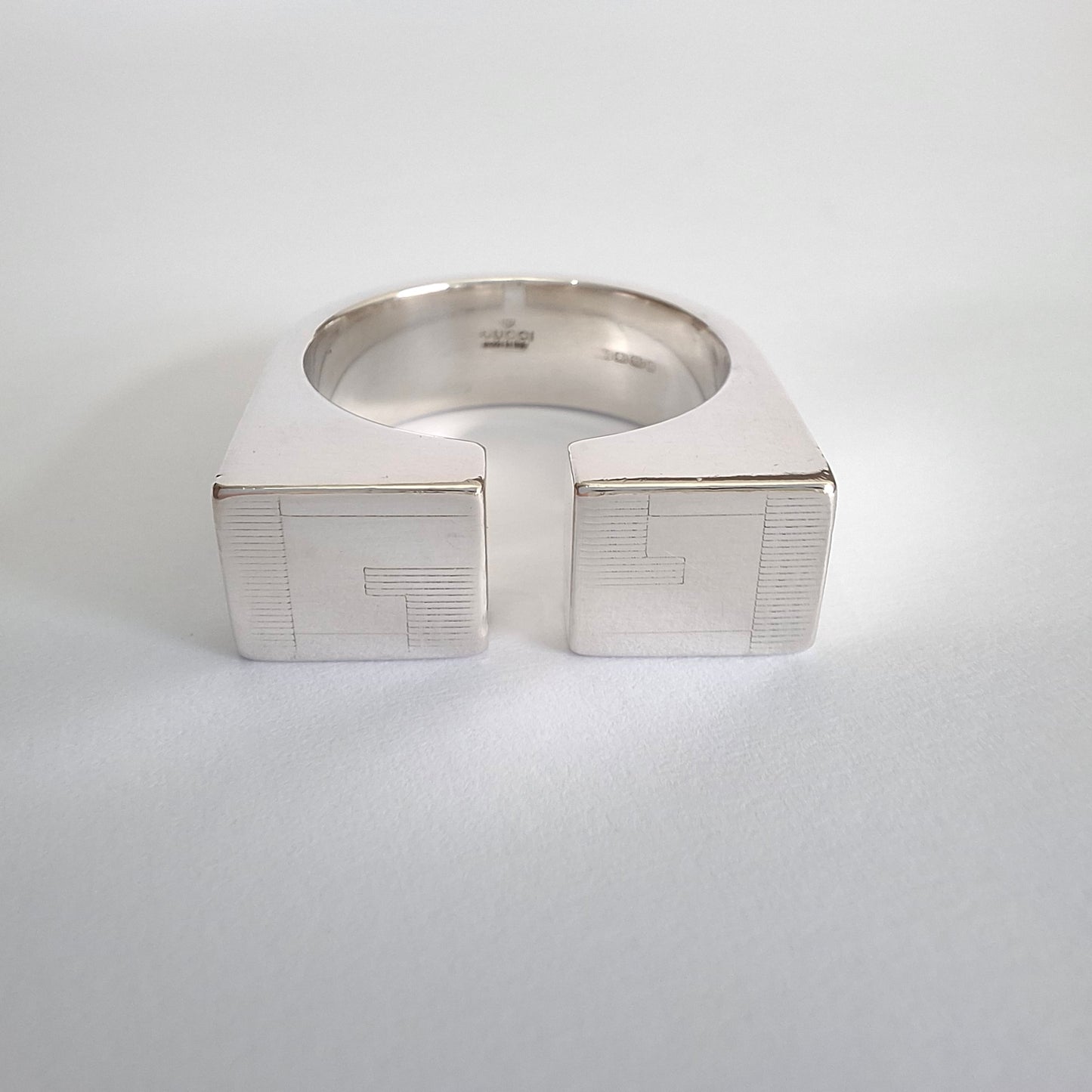 Gucci Solid Silver Ring with Original Box