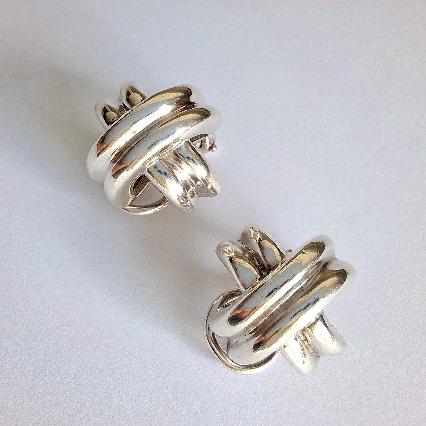 Vintage Tiffany & Co Signature X Earrings in Sterling Silver with Solid Gold Posts