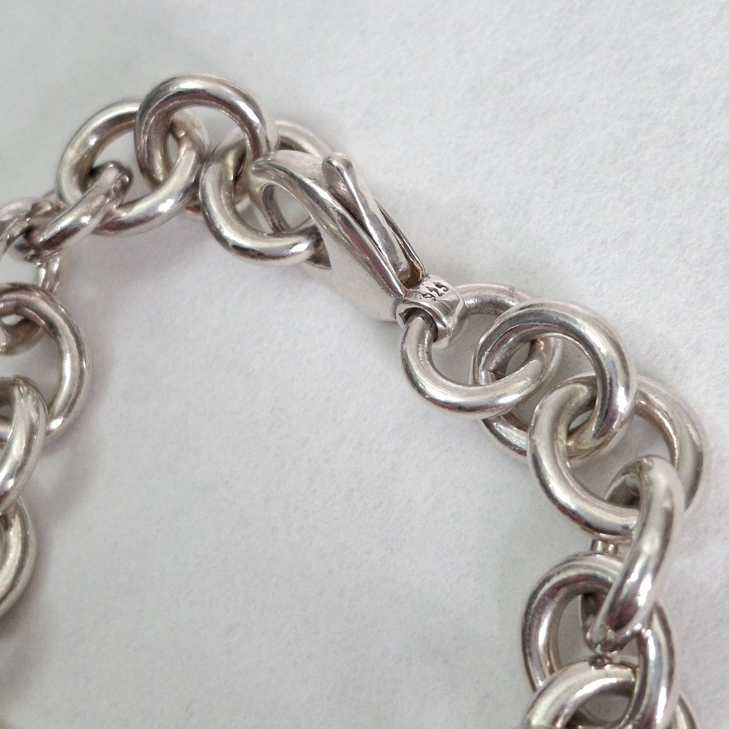 Tiffany & Co. Plain Round Link Hallmarked Solid 925 Sterling Silver Bracelet