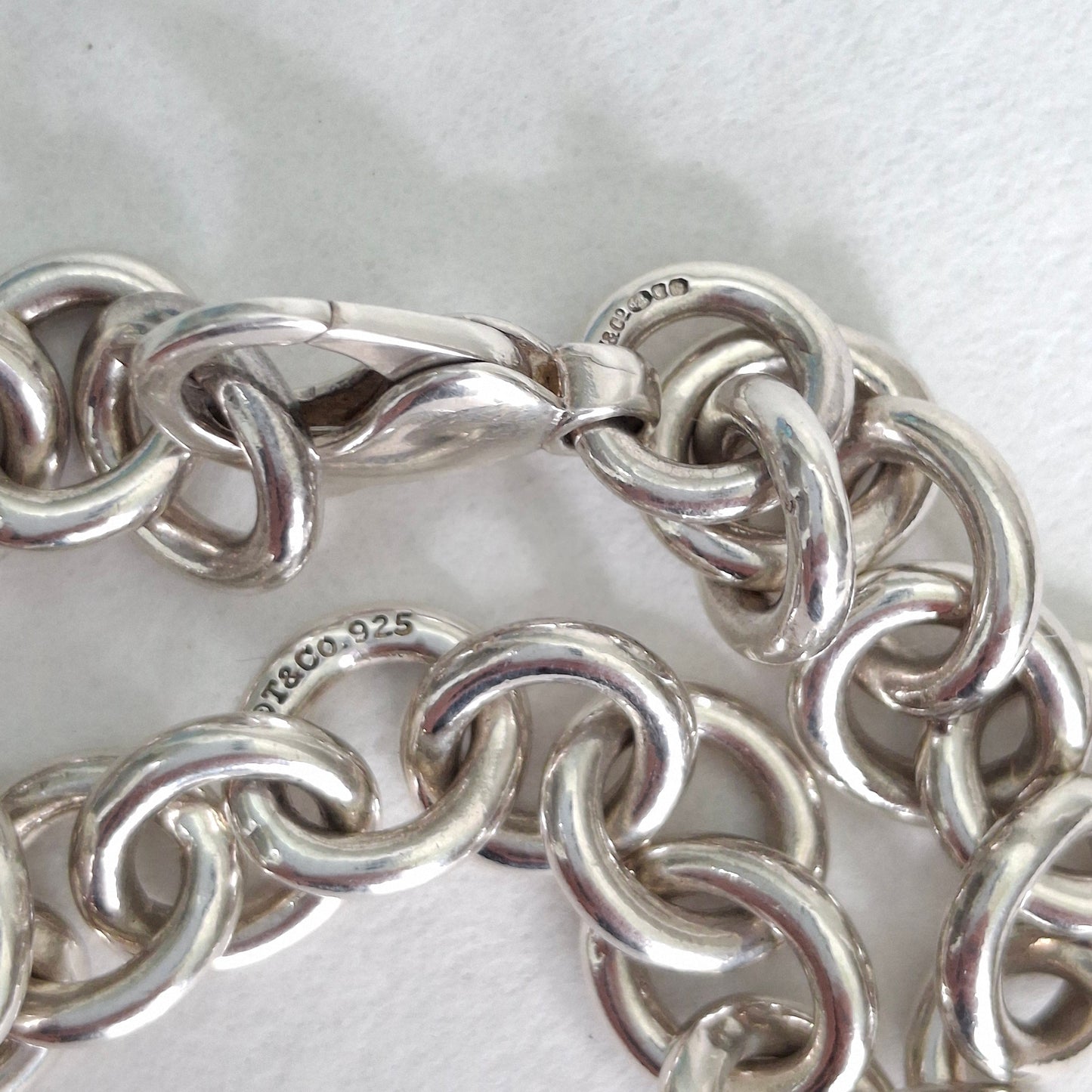 Tiffany & Co. Plain Round Link Hallmarked Solid 925 Sterling Silver Bracelet