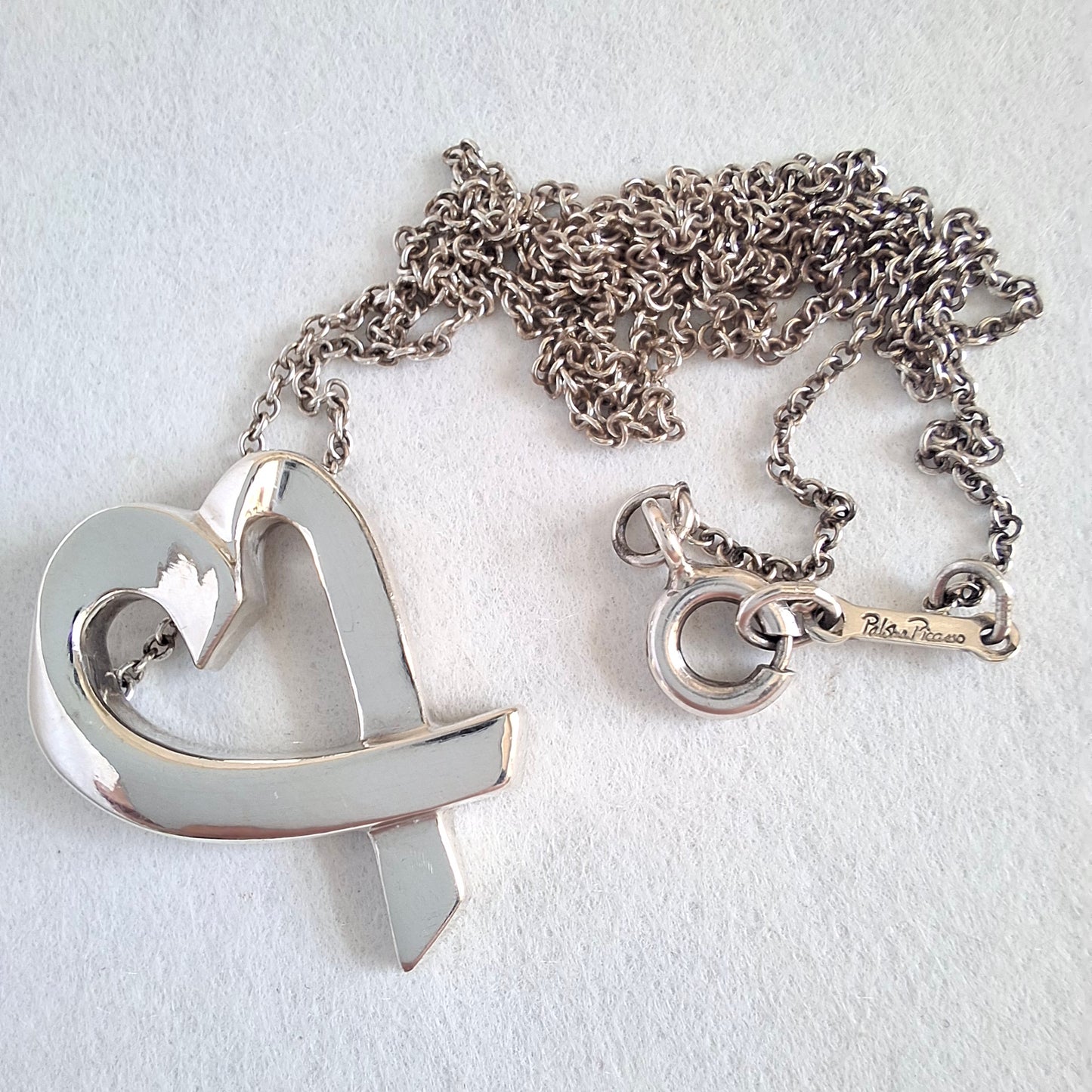 Vintage Paloma Picasso Tiffany & Co Loving Heart Pendant Necklace in Sterling Silver
