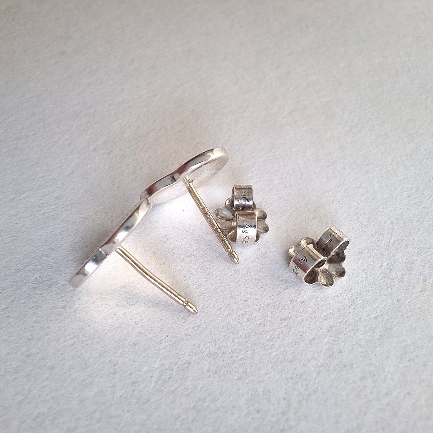 Return to Tiffany New York Heart Charm Stud Earrings in Sterling Silver