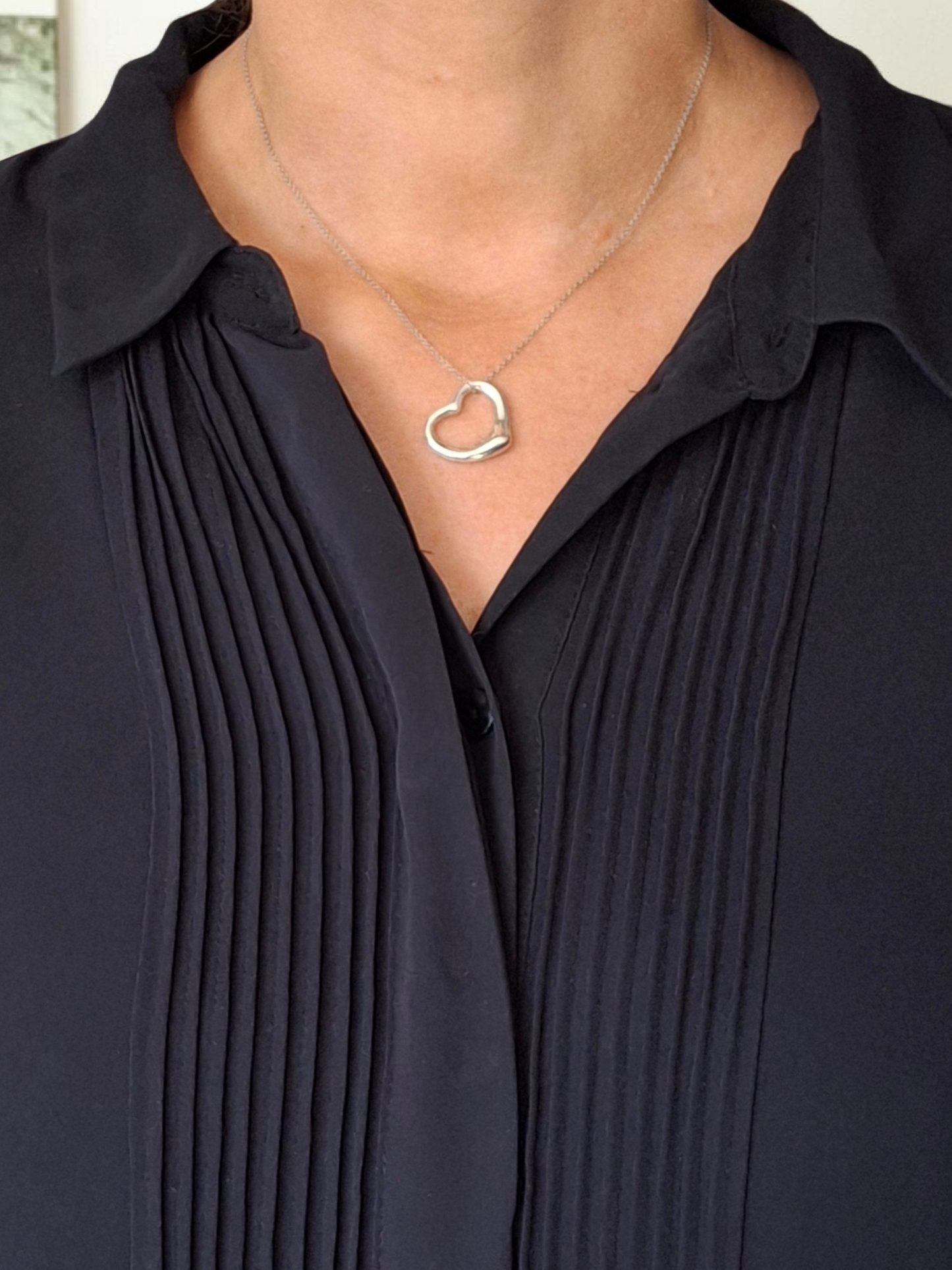Tiffany & Co Elsa Peretti Design Open Heart Pendant Necklace in Sterling Silver