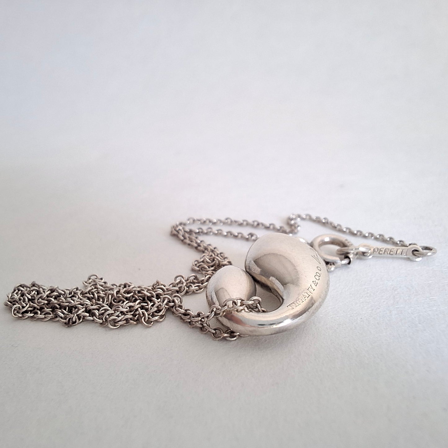 Elsa Peretti Tiffany & Co Double Teardrop Pendant Necklace in Sterling Silver