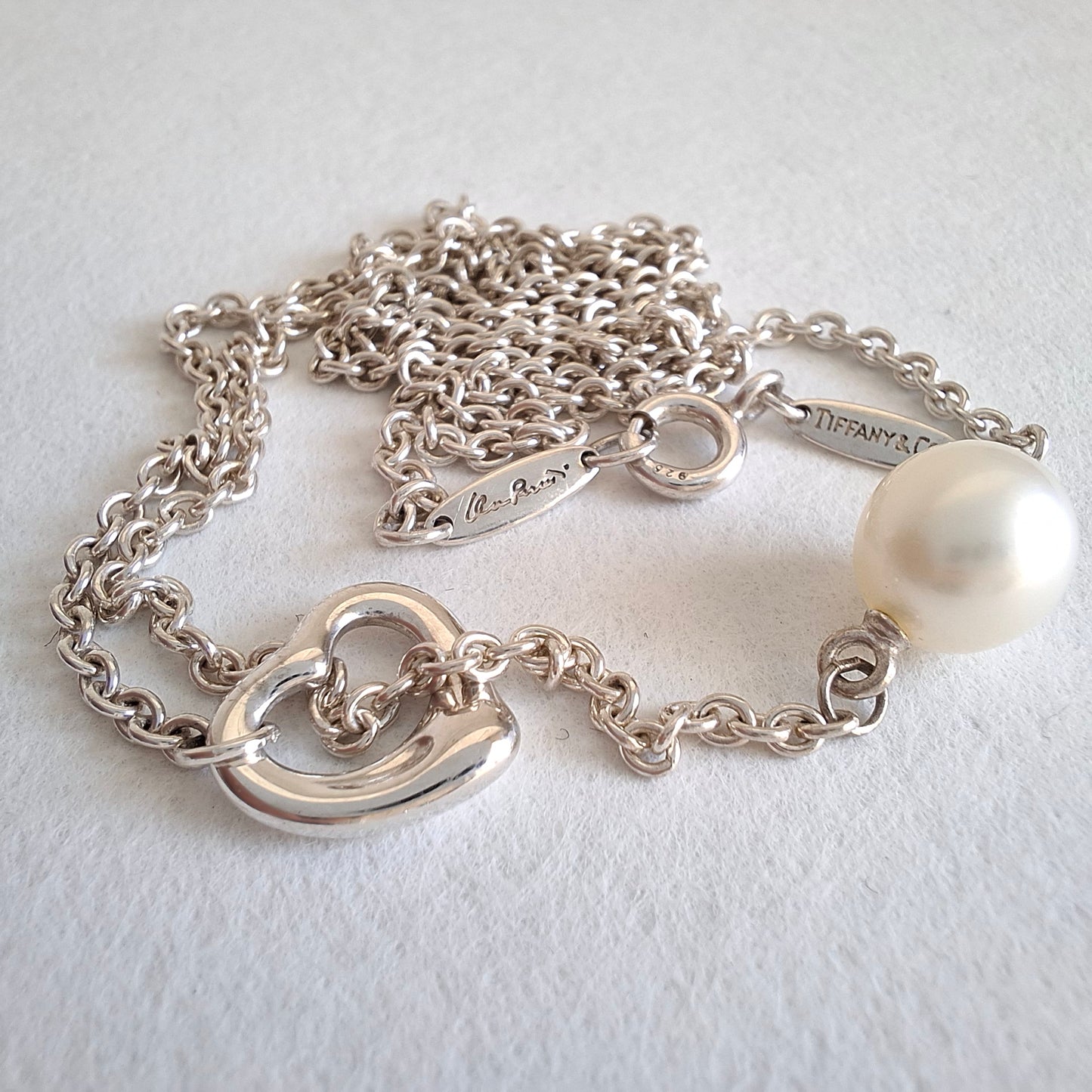 Tiffany & Co. Elsa Peretti Design Open Heart Lariat Necklace in Silver with a Pearl