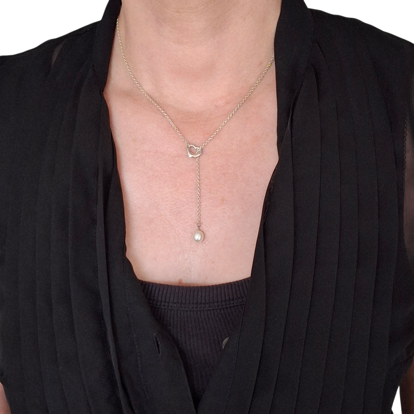 Tiffany & Co. Elsa Peretti Design Open Heart Lariat Necklace in Silver with a Pearl